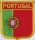 Aufnher Flagge Portugal
 in Wappenform (6,2 x 7,3 cm) kaufen bestellen Shop