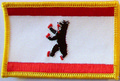 Aufnher Flagge Berlin
 (8,5 x 5,5 cm) kaufen bestellen Shop