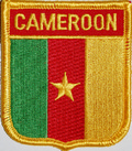 Aufnher Flagge Kamerun
 in Wappenform (6,2 x 7,3 cm) kaufen bestellen Shop