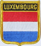 Aufnher Flagge Luxemburg
 in Wappenform (6,2 x 7,3 cm) Flagge Flaggen Fahne Fahnen kaufen bestellen Shop