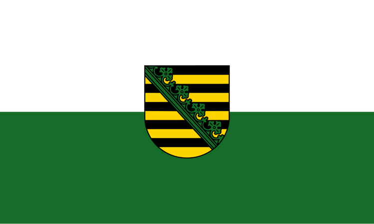 Flagge Sachsen mit Wappen
im Querformat (Glanzpolyester) Bild von Flagge Sachsen mit Wappen im Querformat (Glanzpolyester)-Fahne Flagge Sachsen mit Wappen im Querformat (Glanzpolyester)-Flagge im Fahnenshop bestellen