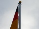 Flaggenmast aus Aluminium 6,20 m Lnge / 1,3 mm Materialstrke: Umlenkrolle Abschlusskugel 