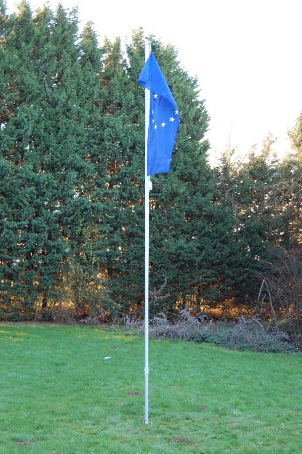 Flaggenmast aus Aluminium 6,20 m Länge / 1,5 mm Materialstärke-Fahne  Flaggenmast aus Aluminium 6,20 m Länge / 1,5 mm Materialstärke-Flagge im  Fahnenshop bestellen