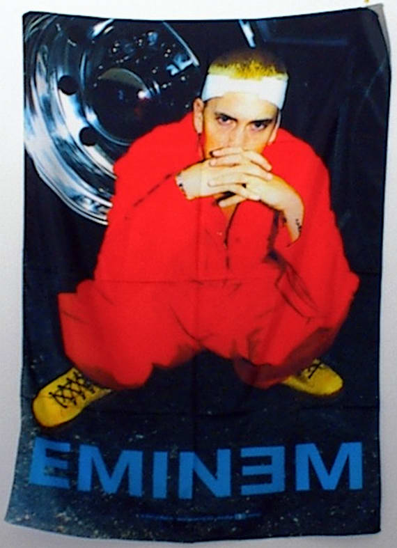 Bild von Poster: Eminem - Motiv 3-Fahne Poster: Eminem - Motiv 3-Flagge im Fahnenshop bestellen