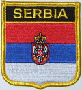 Bild der Flagge "Aufnäher Flagge Serbien in Wappenform (6,2 x 7,3 cm)"