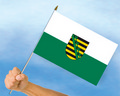 Bild der Flagge "Stockflagge Sachsen (45 x 30 cm)"