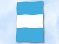 Bild der Flagge "Flagge Guatemala im Hochformat (Glanzpolyester)"