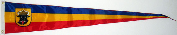 Bild von Wimpel Mecklenburg mit Ochsenkopf  (150 x 30 cm)-Fahne Wimpel Mecklenburg mit Ochsenkopf  (150 x 30 cm)-Flagge im Fahnenshop bestellen