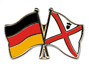 Bild von Freundschafts-Pin  Deutschland - Jersey-Fahne Freundschafts-Pin  Deutschland - Jersey-Flagge im Fahnenshop bestellen