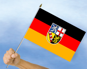 Bild von Stockflagge Saarland (45 x 30 cm)-Fahne Stockflagge Saarland (45 x 30 cm)-Flagge im Fahnenshop bestellen