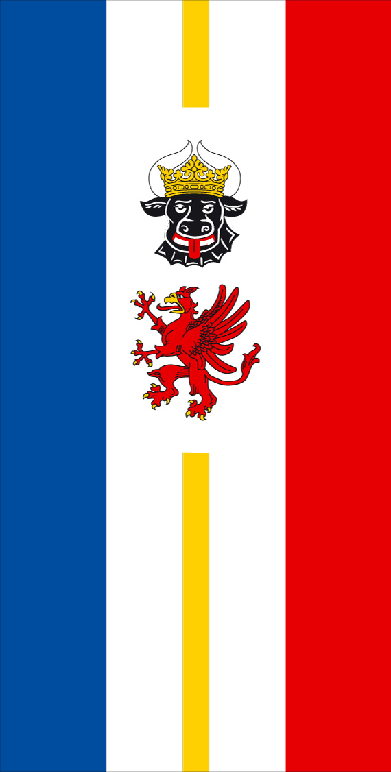 Bild von Flagge Mecklenburg-Vorpommern  mit Wappen  im Hochformat (Glanzpolyester)-Fahne Flagge Mecklenburg-Vorpommern  mit Wappen  im Hochformat (Glanzpolyester)-Flagge im Fahnenshop bestellen