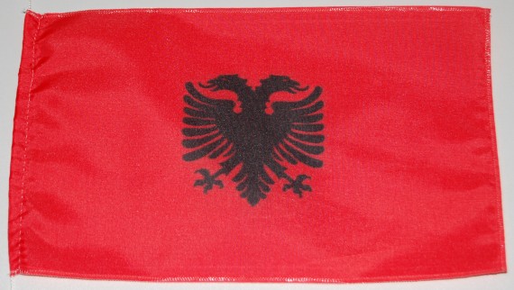 Bild von Tisch-Flagge Albanien-Fahne Tisch-Flagge Albanien-Flagge im Fahnenshop bestellen