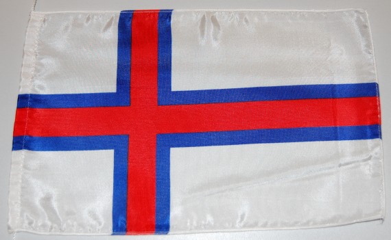 Bild von Tisch-Flagge Färöer Inseln-Fahne Tisch-Flagge Färöer Inseln-Flagge im Fahnenshop bestellen