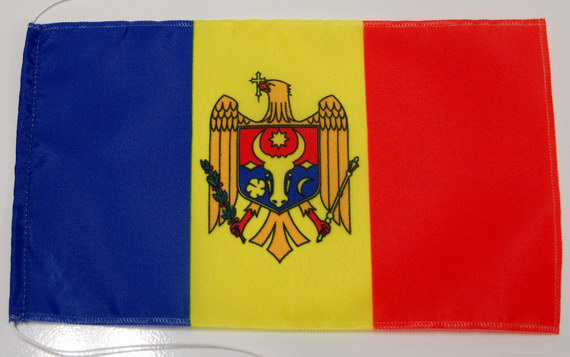 Bild von Tisch-Flagge Moldawien-Fahne Tisch-Flagge Moldawien-Flagge im Fahnenshop bestellen