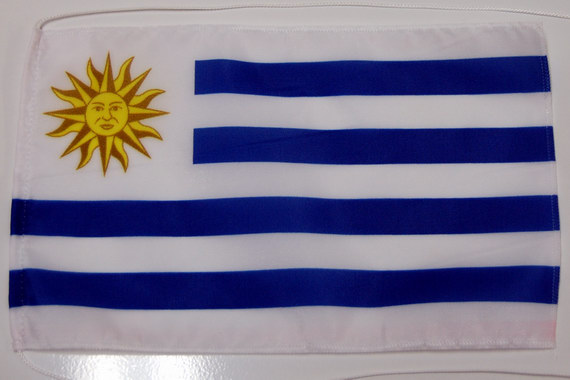 Bild von Tisch-Flagge Uruguay-Fahne Tisch-Flagge Uruguay-Flagge im Fahnenshop bestellen