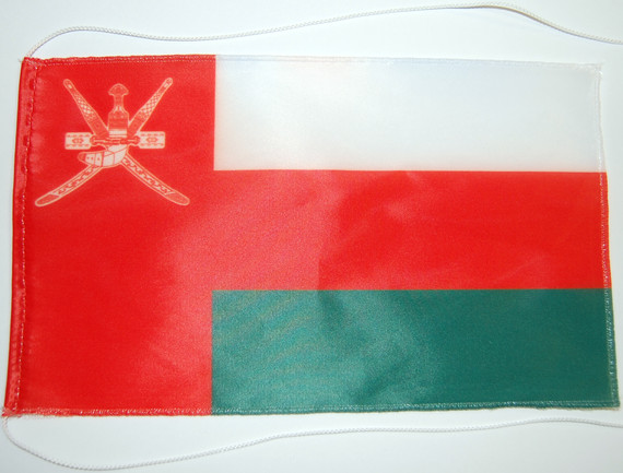 Bild von Tisch-Flagge Oman-Fahne Tisch-Flagge Oman-Flagge im Fahnenshop bestellen