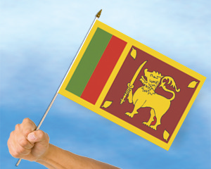 Bild von Stockflaggen Sri Lanka  (45 x 30 cm)-Fahne Stockflaggen Sri Lanka  (45 x 30 cm)-Flagge im Fahnenshop bestellen