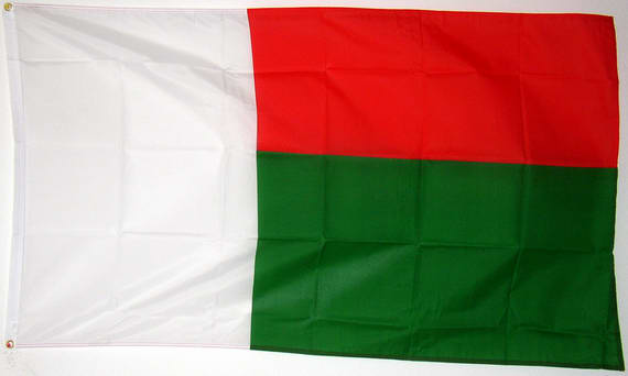 Bild von Tisch-Flagge Madagaskar-Fahne Tisch-Flagge Madagaskar-Flagge im Fahnenshop bestellen