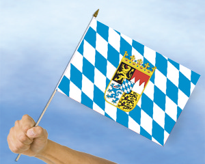 Bild von Stockflagge Bayern Raute mit Wappen (45 x 30 cm)-Fahne Stockflagge Bayern Raute mit Wappen (45 x 30 cm)-Flagge im Fahnenshop bestellen
