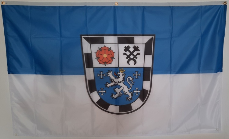 Bild von Banner von Saarbrücken Premium-Fahne Banner von Saarbrücken Premium-Flagge im Fahnenshop bestellen