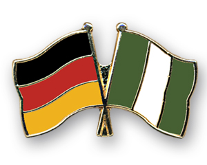 Bild von Freundschafts-Pin  Deutschland - Nigeria-Fahne Freundschafts-Pin  Deutschland - Nigeria-Flagge im Fahnenshop bestellen
