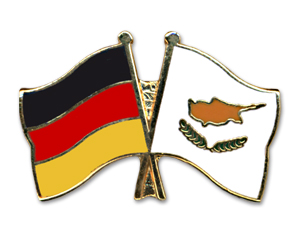 Bild von Freundschafts-Pin  Deutschland - Zypern-Fahne Freundschafts-Pin  Deutschland - Zypern-Flagge im Fahnenshop bestellen