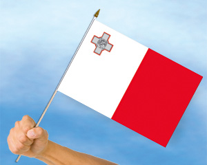 Stockflagge Malta
(45 x 30 cm) Bild von Stockflagge Malta (45 x 30 cm)-Fahne Stockflagge Malta (45 x 30 cm)-Flagge im Fahnenshop bestellen